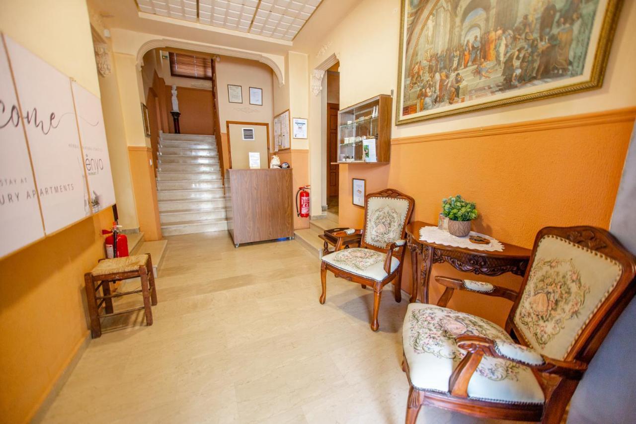 Xenia Palace Luxury Apartments Vrasná 외부 사진