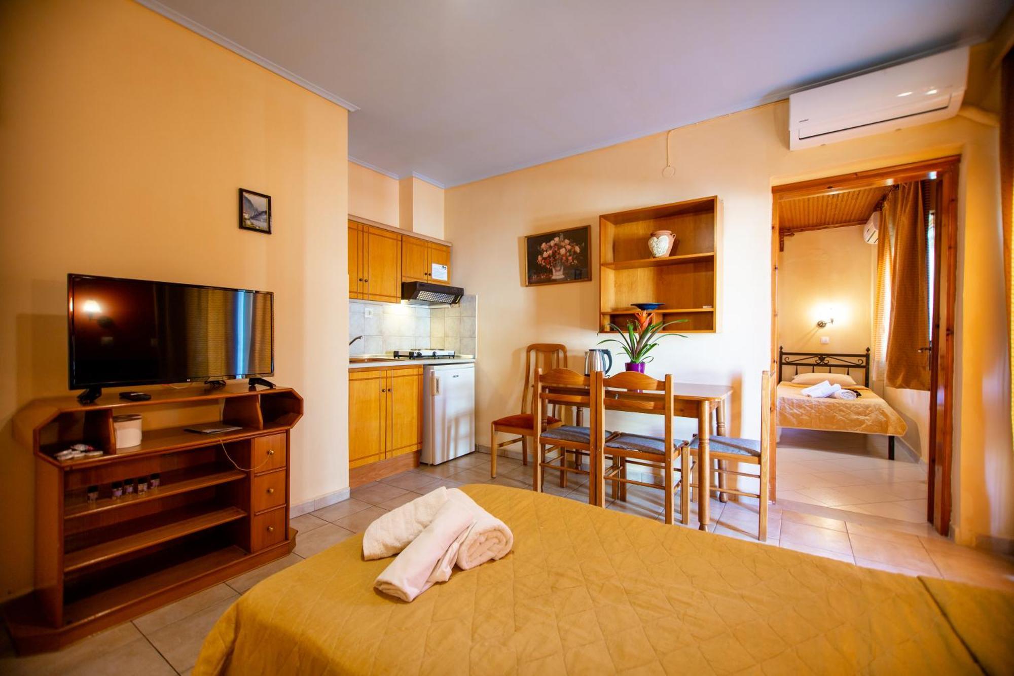 Xenia Palace Luxury Apartments Vrasná 외부 사진